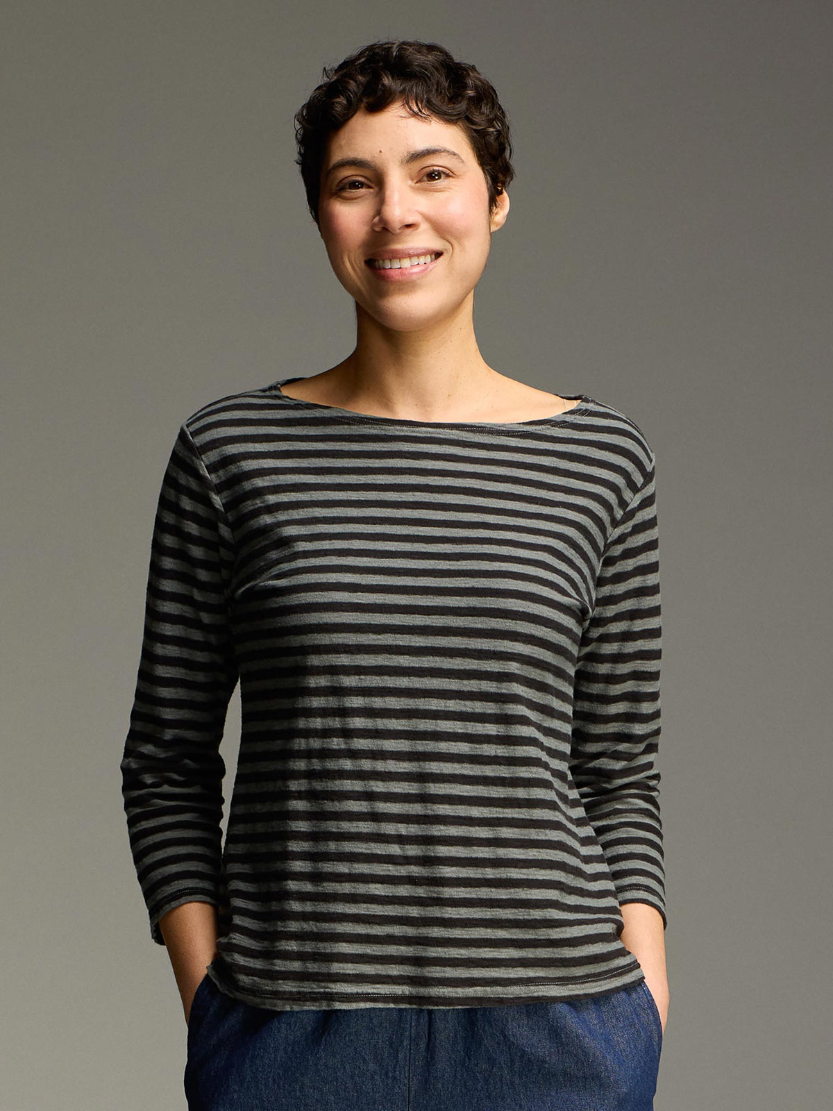 Cut Loose Womens Black Stripe Boxy Mockneck Top