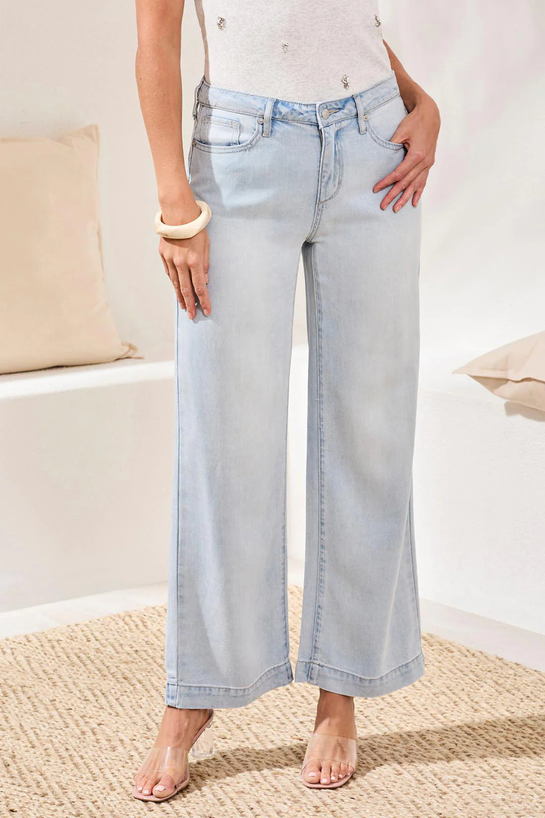Tribal Womans Audrey Hugging Flowy Wide Denim