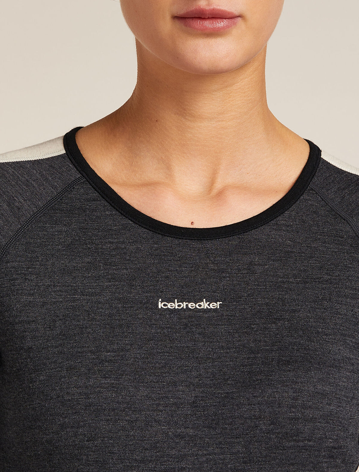 Icebreaker Womens Merino 200 Oasis+ Long Sleeve Crewe Thermal Top