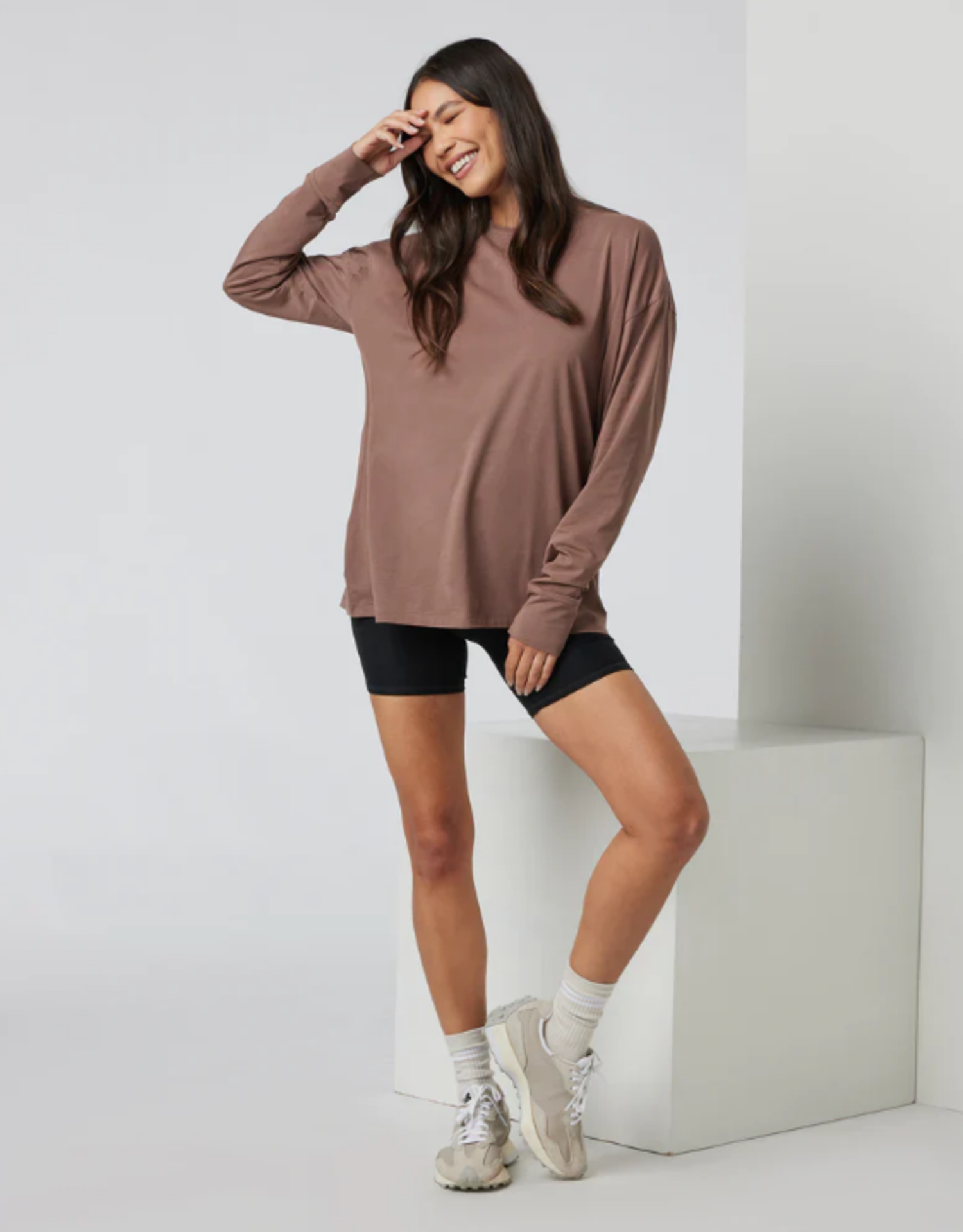 Vuori Womens Long Sleeve Feather Tee