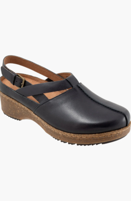 SoftWalk Womens Arica