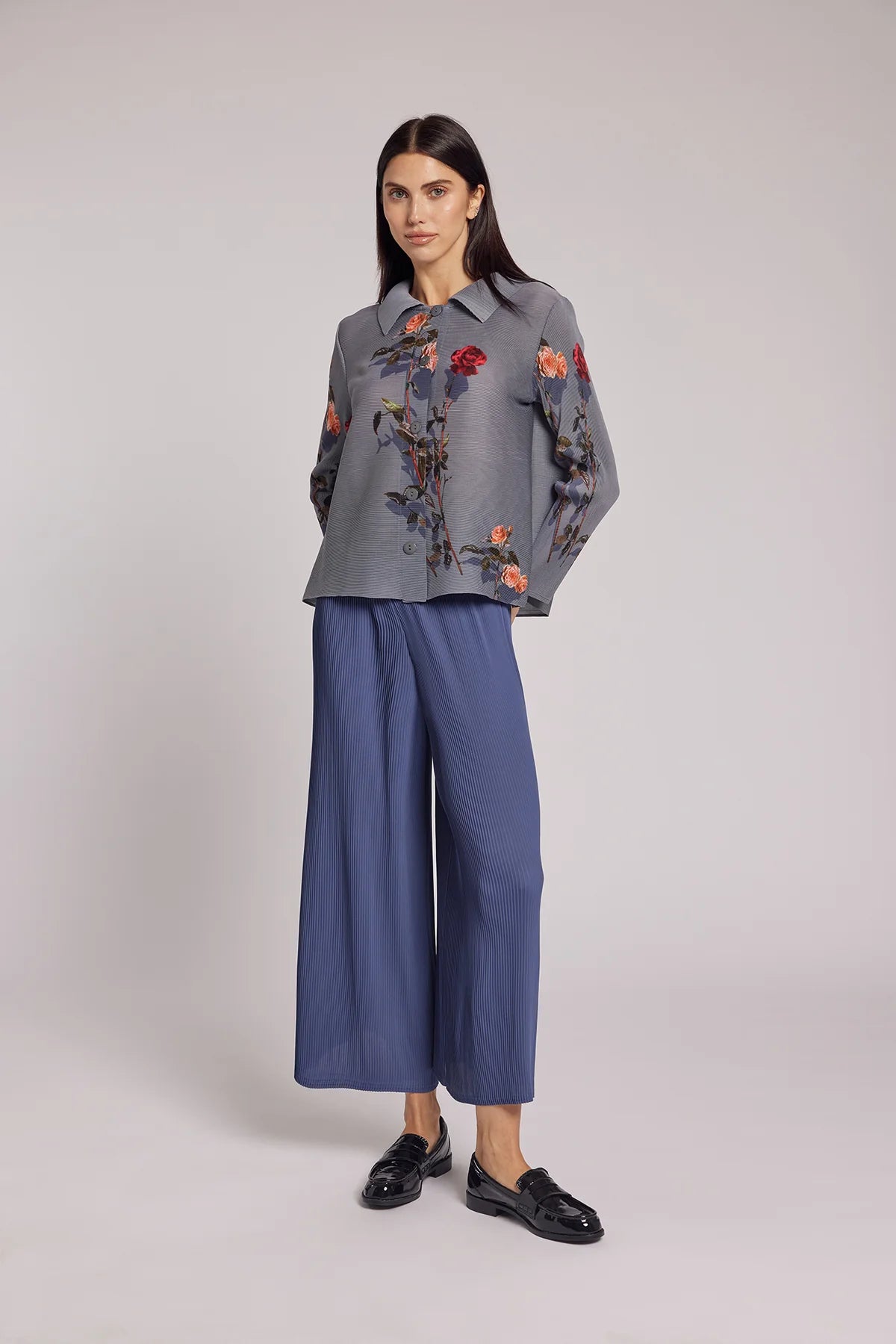 Wild Cosmos Womens Elizabeth Rose Garden Crystal Pleats Shirt