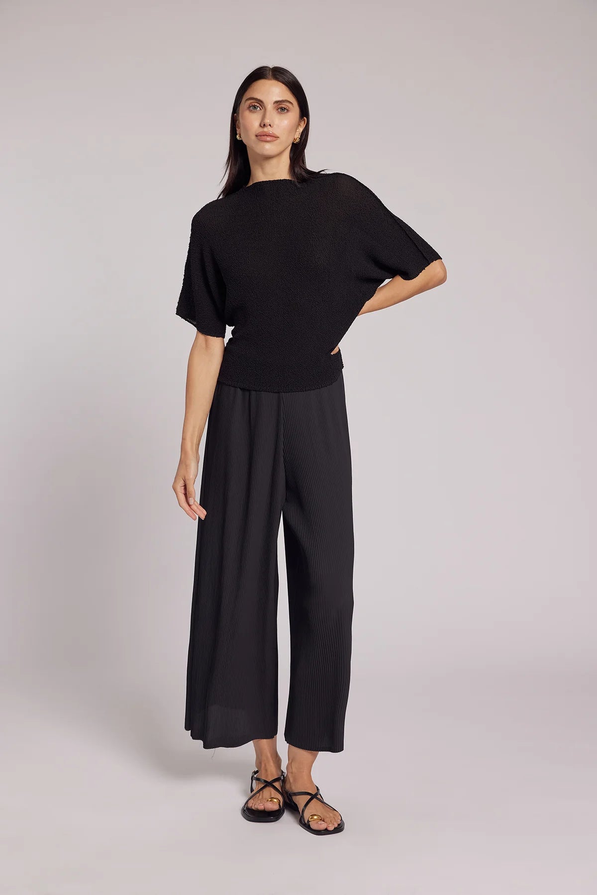 Wild Cosmos Womens Christina Soft Matte Plisse Wide-Leg Pant