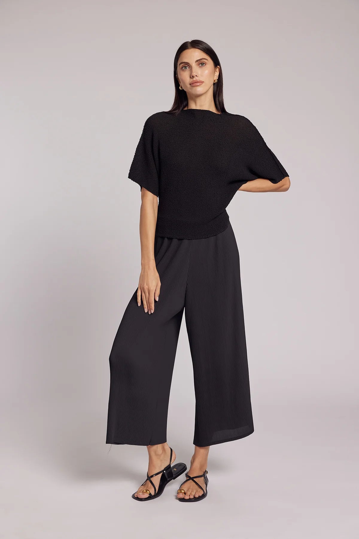 Wild Cosmos Womens Christina Soft Matte Plisse Wide-Leg Pant