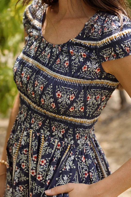 Ivy City Womens Marlow Cap Sleeve Dress