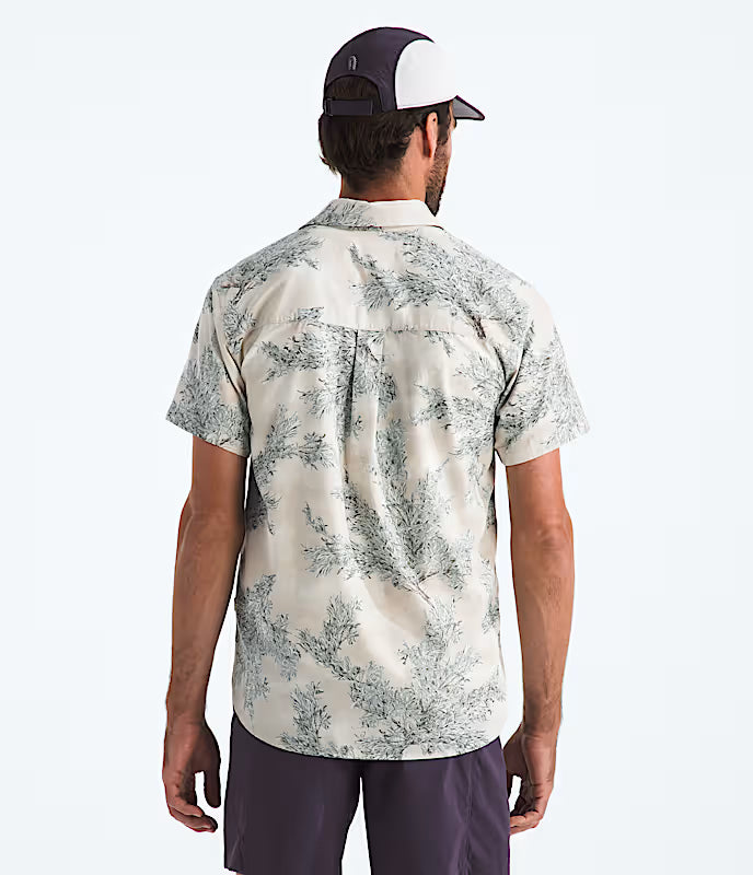 The North Face Mens Short-Sleeve Baytrail Pattern Shirt