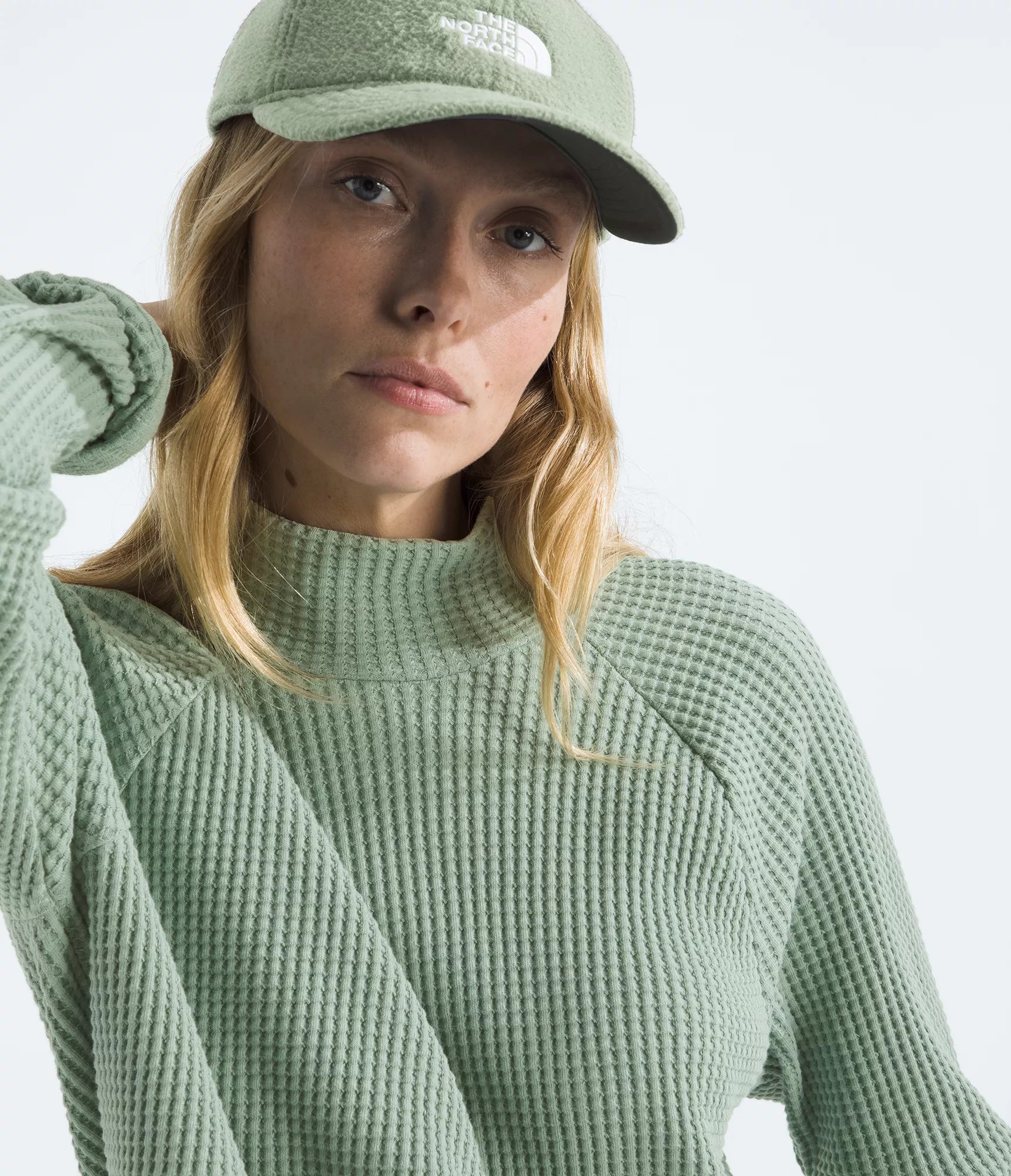 The North Face Womens Long Sleeve Mock Neck Cabot Sweater