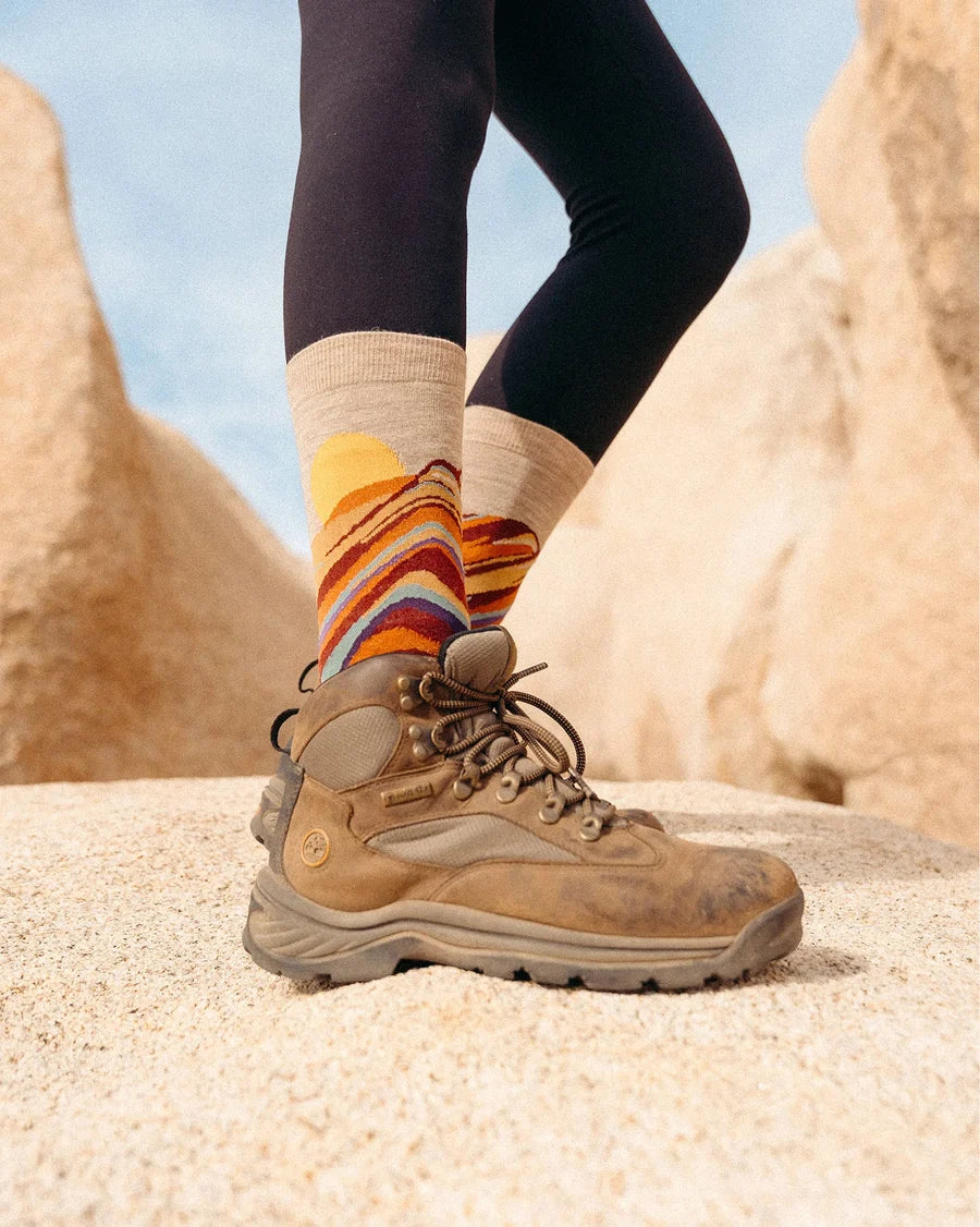 Paka Essential Rainbow Mountain Crew Socks