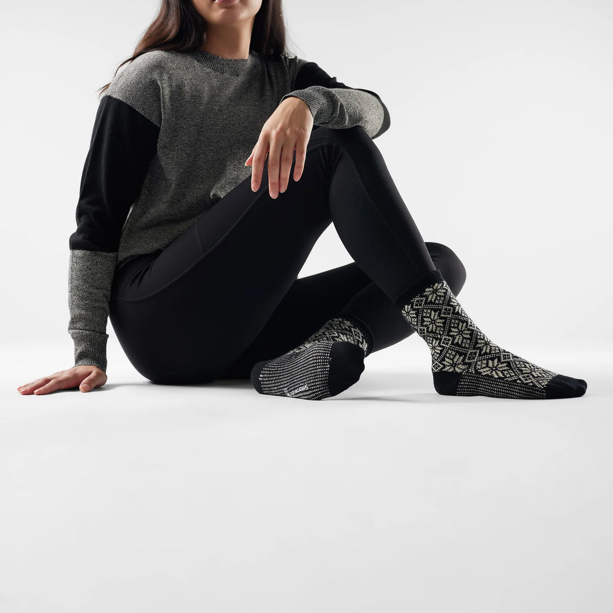 Smartwool Everyday Cozy Traditional Snowflake Crew Socks
