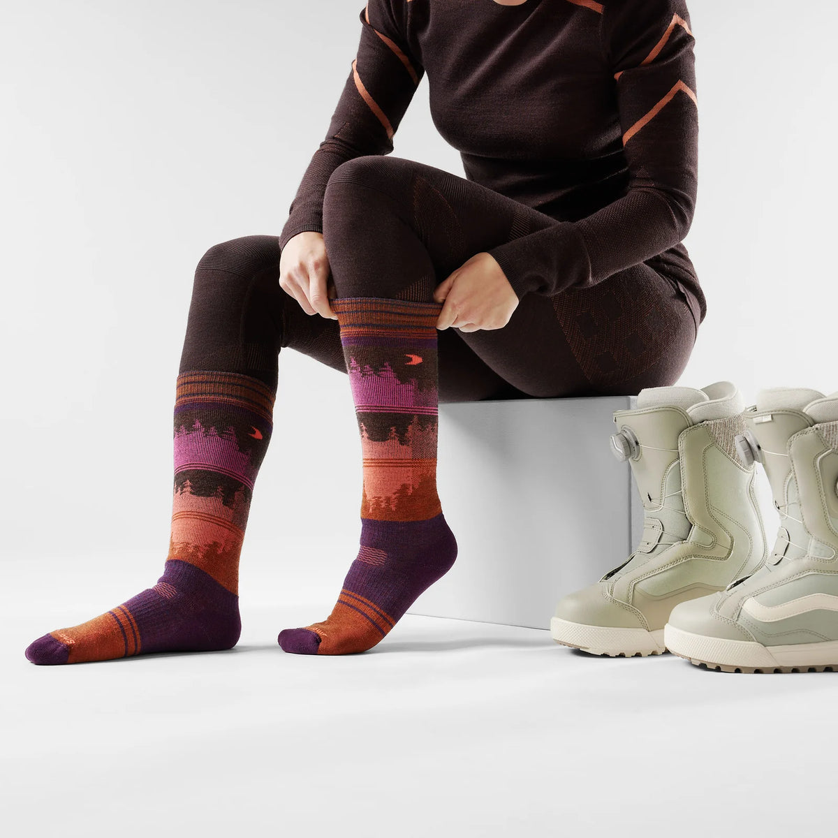 Smartwool Womens Snowboard Twilight Vista Over The Calf Socks