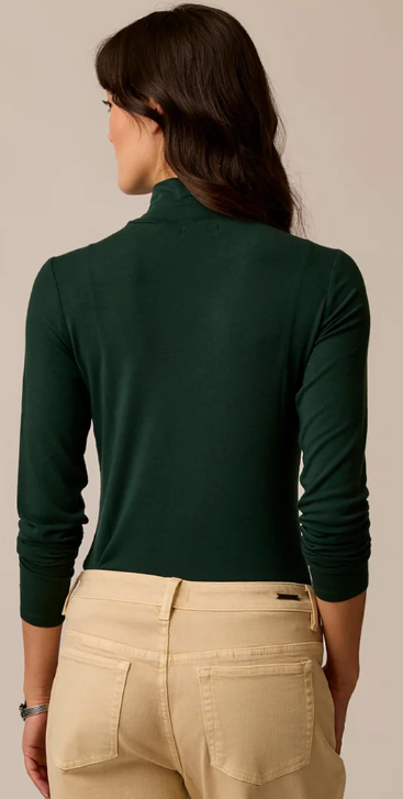 Carve Womens Lea Tissue Turtleneck