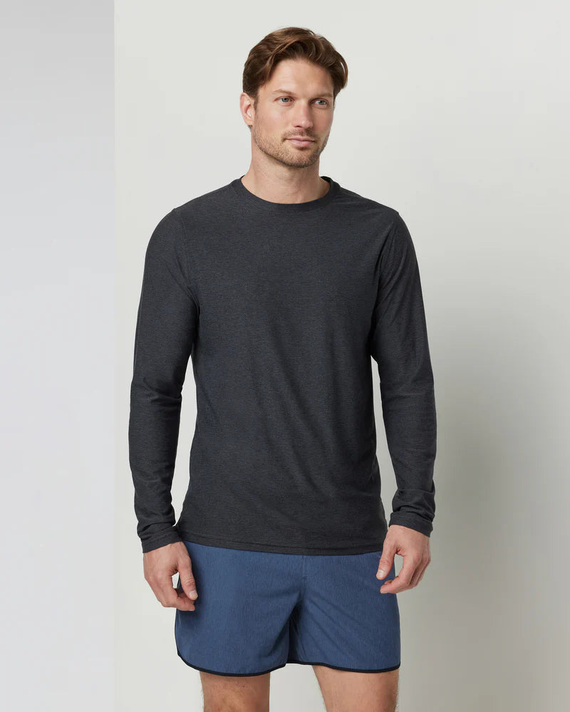 Vuori Mens Long Sleeve Strato Tech Tee