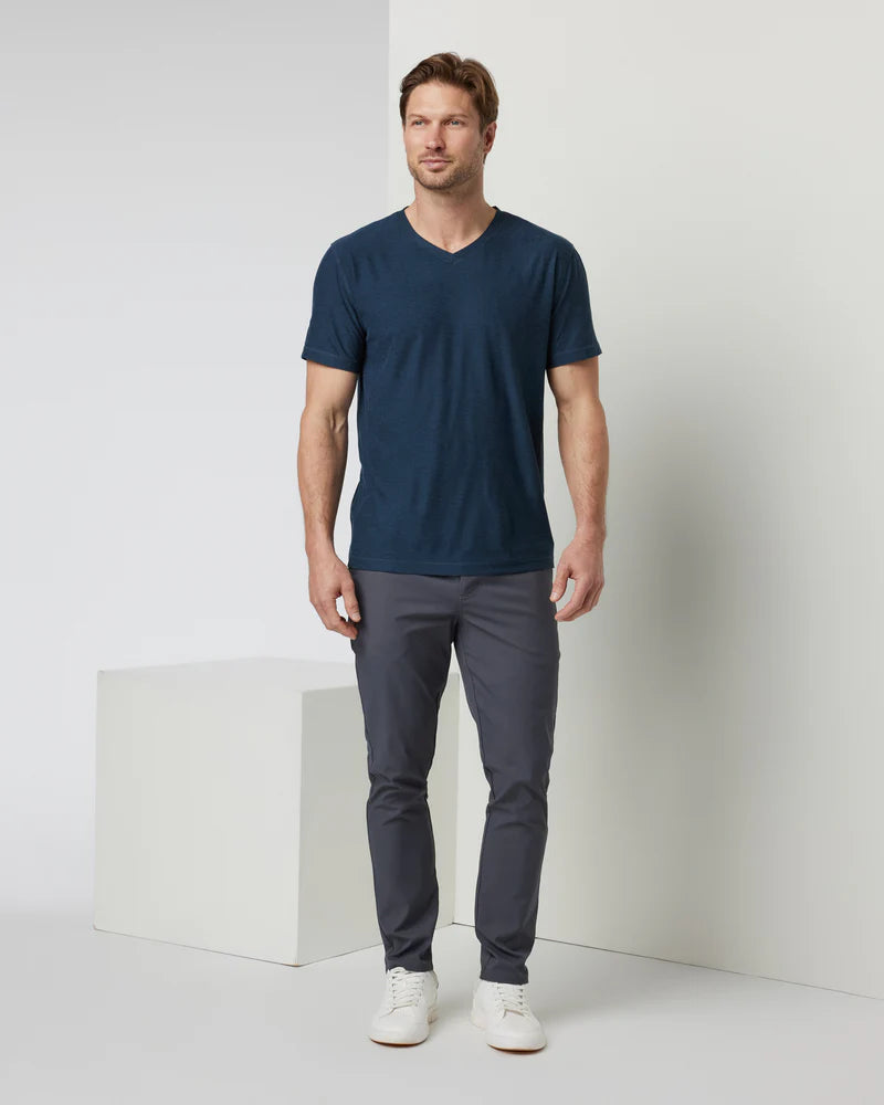 Vuori Mens Cascade Tech Chino Athletic Slim Fit 30"
