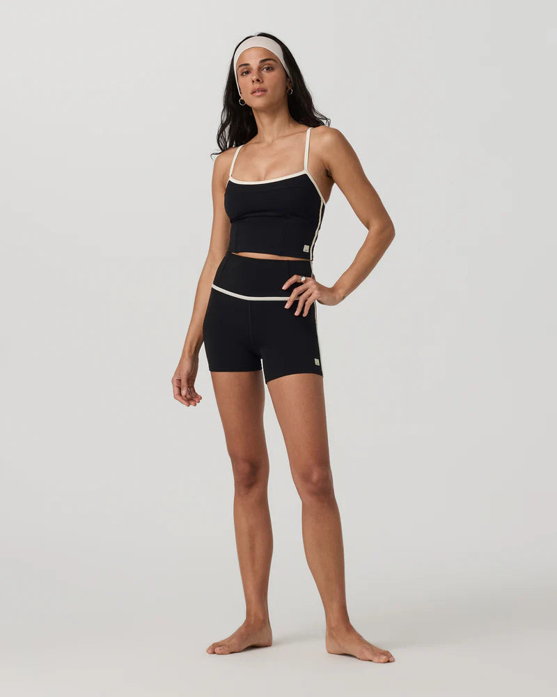 Vuori Womens AllTheFeels Corset Short 4"
