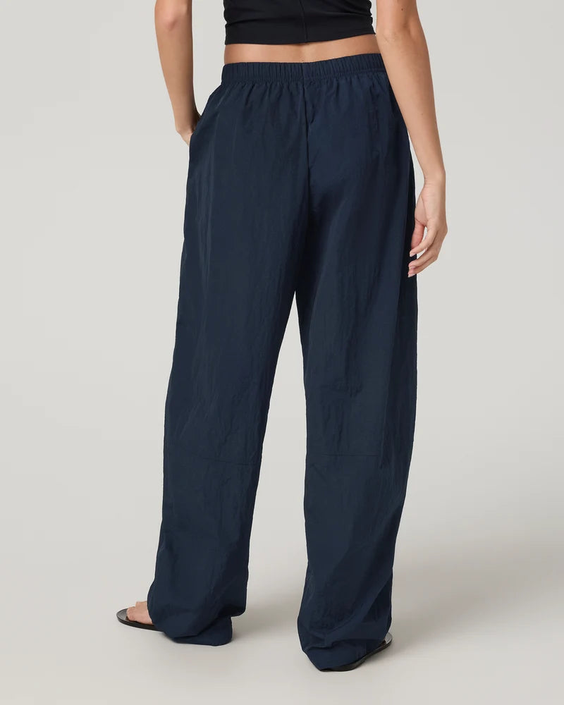 Vuori Womens Retrograde Track Pant