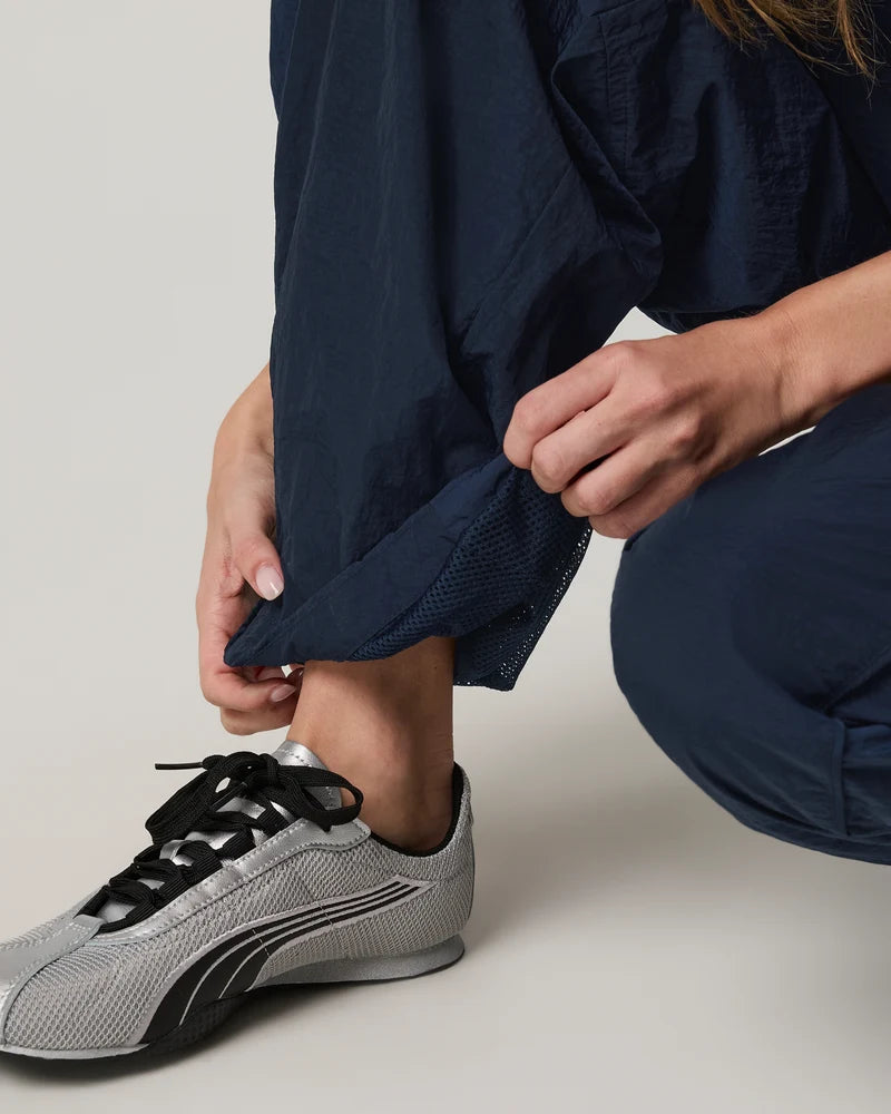 Vuori Womens Retrograde Track Pant