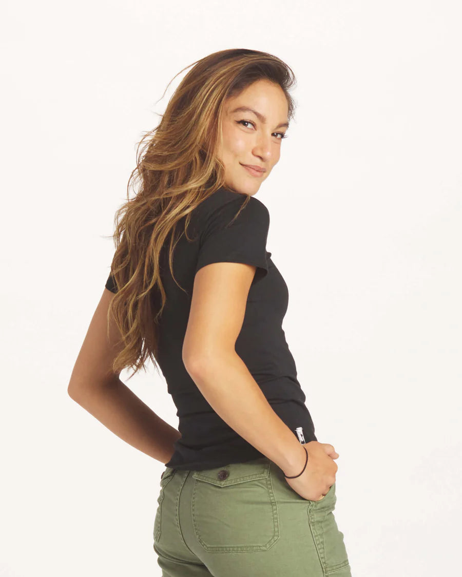 Paka Womens Essential Tee