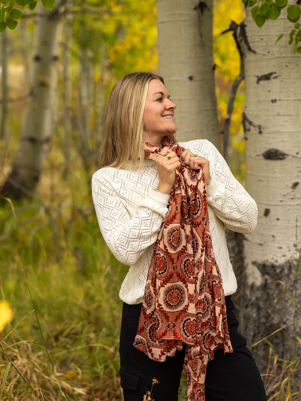 Aventura Womens Medallion Scarf