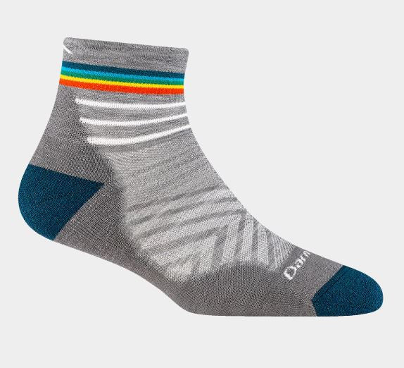 Darn Tough Womens Run Quarter Cushioned Ultra-Lightweight Running Socks