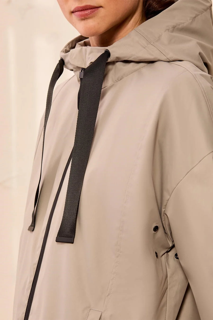 Tribal Womens Hydrochromatic Hooded Zip-Up Rain Jacket