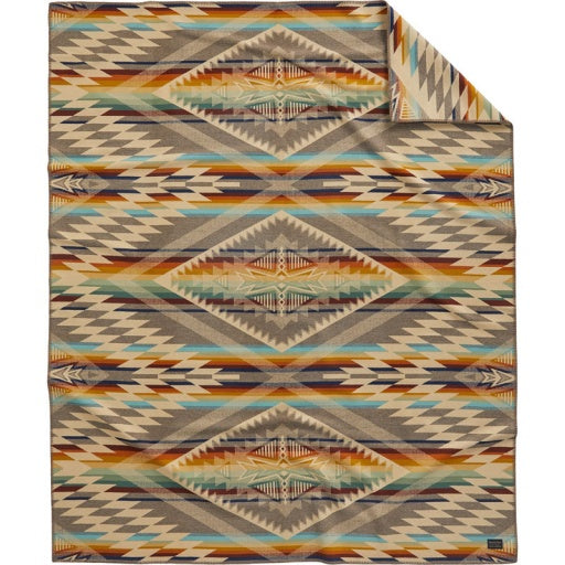 Pendleton Jacquard Unnapped Robe – The Sportsman
